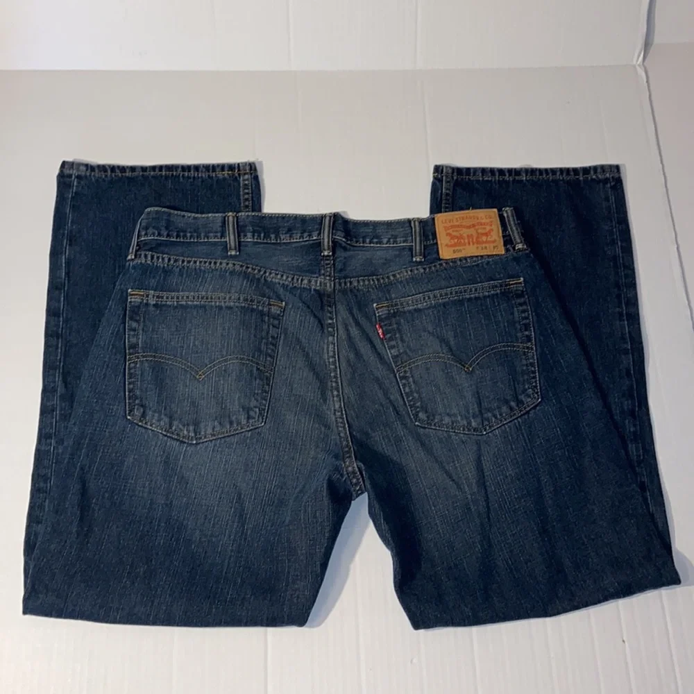 Levi’s 559 Men’s Size 38 Waist 30 Length Relaxed Denim Blue Jeans